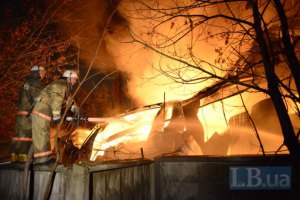 Міліція розслідує нічну пожежу на Шулявці у Києві