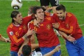 В финале чемпионата мира сыграют Испания и Голландия 