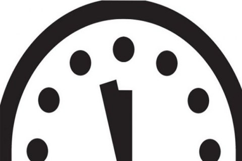 Часы Судного дня остановили в ста секундах от "ядерной полуночи"