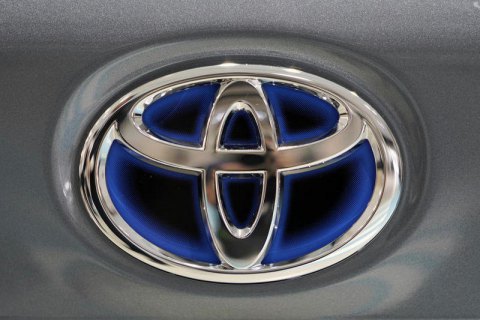 Volkswagen уступил Toyota звание крупнейшего автопроизводителя в мире