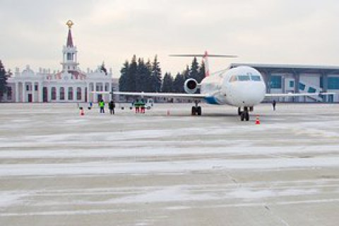 В харьковском аэропорту отменяют и задерживают рейсы из-за тумана