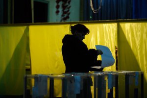 В Одессе на ряд избирательных участков завезли лишние бюллетени