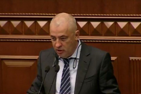 Юридический советник "Рошена" принял присягу нардепа