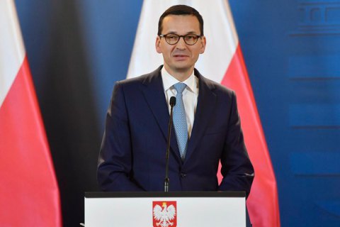 Премьер Польши поддержал идею запрета организаций, пропагандирующих тоталитаризм
