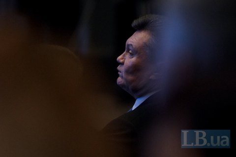 Пеньки и страусы. Как менялся Виктор Янукович 