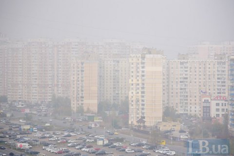 Несколько регионов Украины затянула пылевая завеса, в том числе - Киев
