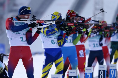 Украинские биатлонисты провалили эстафету на Олимпиаде-2022