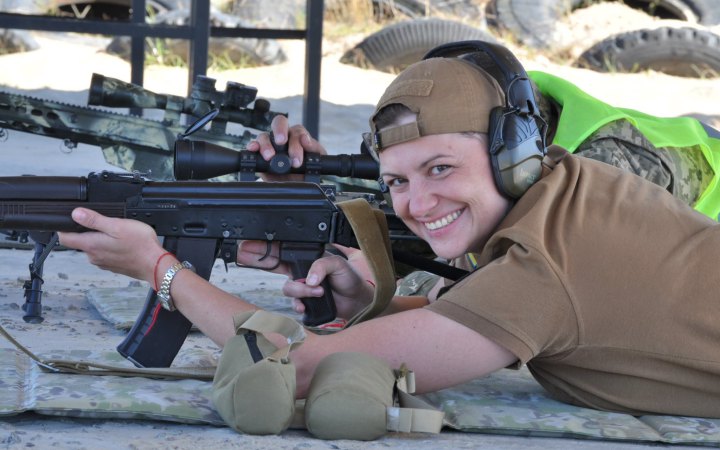 На війні загинула волонтерка і військова Анастасія Єфімова (Громова)