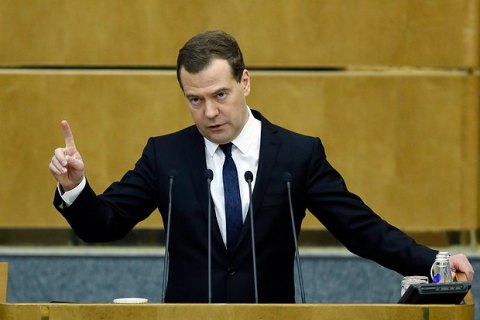 45% росіян підтримали відставку Медведєва