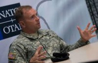 Генерал НАТО о поставках "Джавелин": Почему бы Украине не производить свои ракеты?