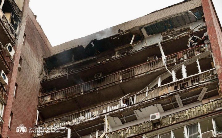 Головне за ніч та ранок вівторка, 24 березня: удари по Полтаві, Запоріжжю та Дніпру, атака на електропотяг, майже 170 боїв 