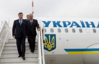 Самолет Януковича зацепился за трап - СМИ