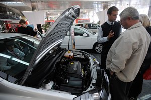 Україні обіцяють зростання автопродажів 2013 року