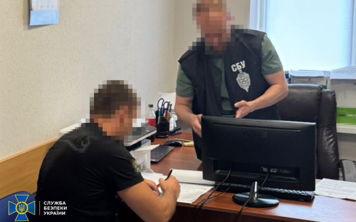 Експосадовця Міноборони підозрюють у розтраті 1 млрд грн на закупівлі продуктів для ЗСУ