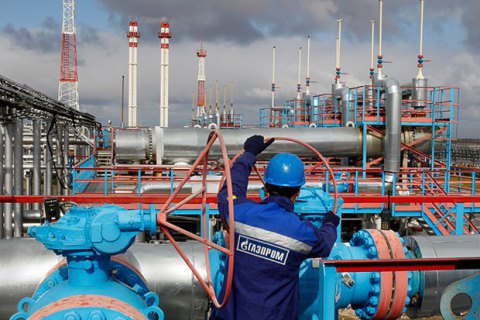 "Газпром" отказался бронировать на I квартал 2022 года мощности через Украину и Польшу