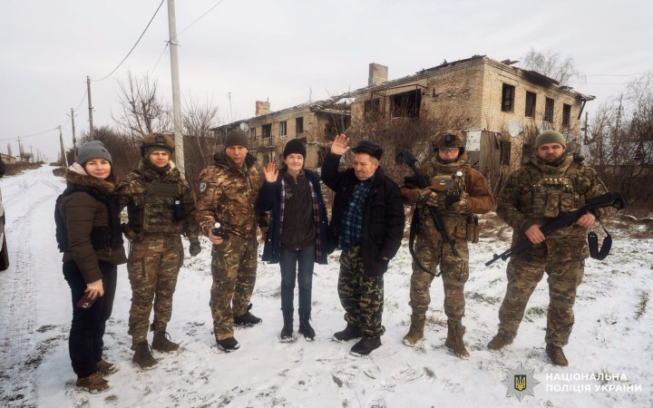 “Білі Янголи” евакуювали з території активних бойових дій на Харківщині двох цивільних