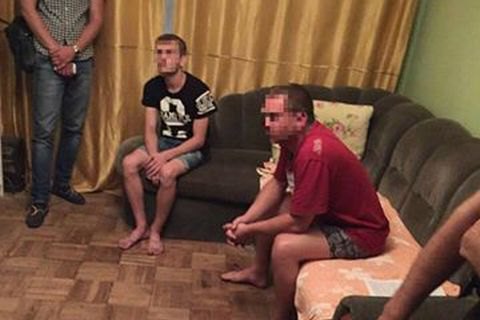 Двоих киевских патрульных поймали на взятке