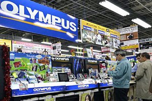 Olympus попросит о помощи Sony и Panasonic