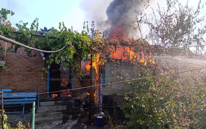 Росіяни атакували Дніпропетровщину дронами та з артилерії. Є пошкодження