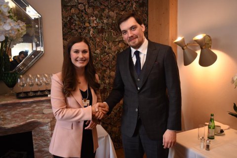 Гончарук встретился с  премьер-министром Финляндии