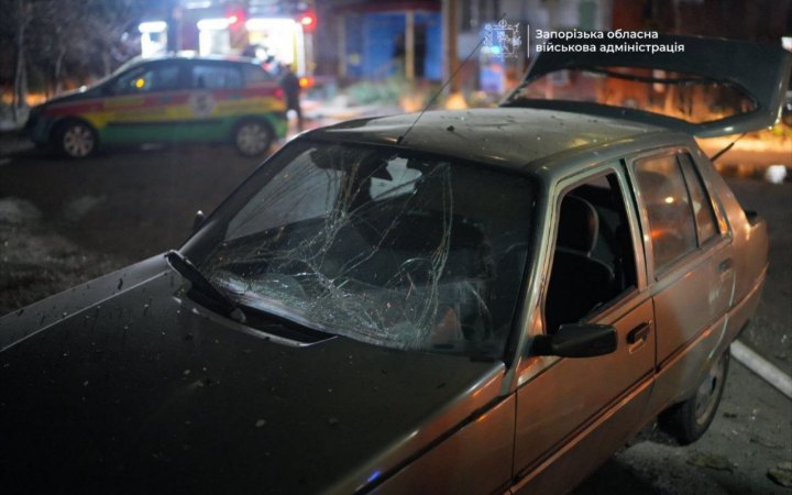 Росіяни обстріляли Запоріжжя ракетами і дронами, є загиблий (оновлено)