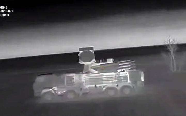 ГУР показало, як ударні дрони “Бобер” уразили військові цілі у Криму