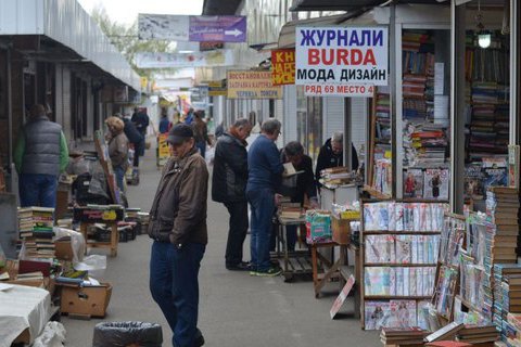 КГГА выдала градостроительные условия для застройки рынка "Почайна" в Киеве 