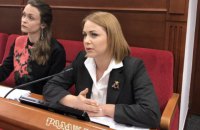 Київрада просить парламент і Кабмін ліквідувати «зрівнялівку» в оплаті праці медпрацівників