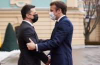Президент Франції прибув до України і зустрівся із Зеленським (оновлено)