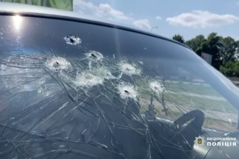 Фігурант "справи 2 травня" в Одесі обстріляв авто на трасі і пограбував "Нову пошту"
