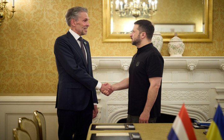 Прем'єр Нідерландів обговорив із Володимиром Зеленським інвестиційний пакет на 700 млн євро
