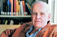 Помер американський письменник, лауреат Пулітцерівської премії Кормак Маккарті