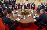 Розпочалася зустріч Порошенка з президентами "Вишеградської групи"