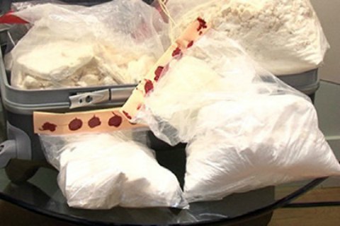 На заводе Coca-Cola в Марселе обнаружили мешки с 370 кг кокаина