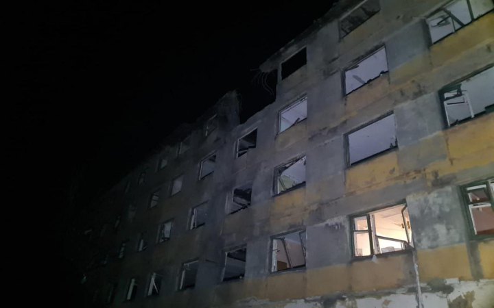 Головне за ніч та ранок неділі, 17 березня: атака дронів на Одещину, обстріли Сумщини, вибухи на НПЗ на Кубані