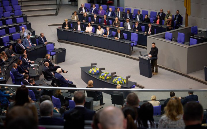 Зеленський у німецькому парламенті заявив, що війну закінчать на користь України і Європи