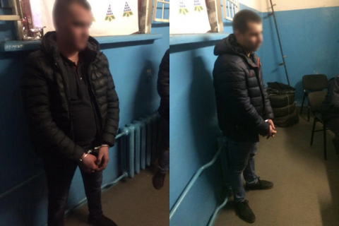 На станции метро "Арсенальная" в Киеве избили полицейского