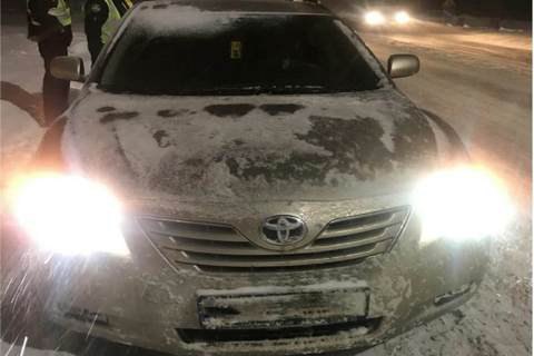 В Киеве четверо иностранцев ранили таксиста и угнали автомобиль