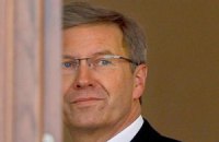 Президент Германии подал в отставку из-за обвинений в коррупции