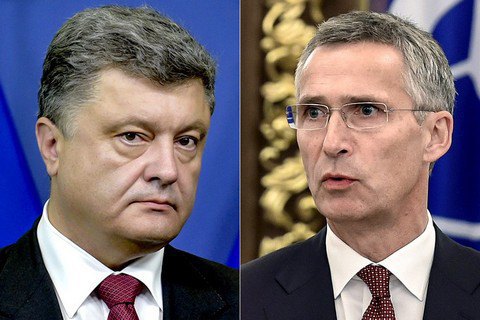 Порошенко пожаловался генсеку НАТО на эскалацию ситуации на Донбассе 