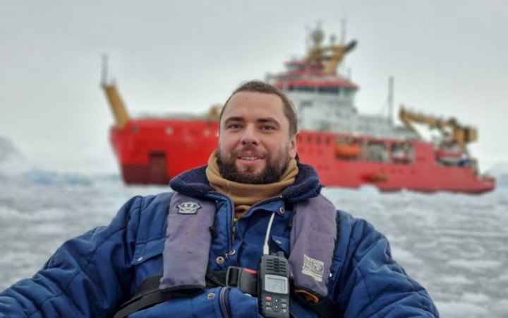 "Без російських науковців тут нічого не розвалиться". Полярник Юрій Отруба про співпрацю в Антарктиді і свята на "Вернадському"