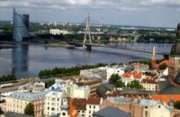 В Латвии предъявили подозрение в коррупции двум политическим партиям