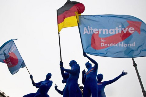 Немецких правых популистов нелегально финансировали из Швейцарии и Бельгии, - DW