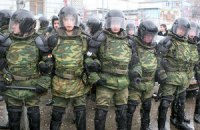 В одну из киевских школ впустили солдат внутренних войск