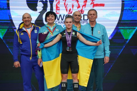 Україна здобула перші медалі на чемпіонаті світу з важкої атлетики