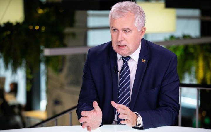 Міністр оборони Литви йде у відставку