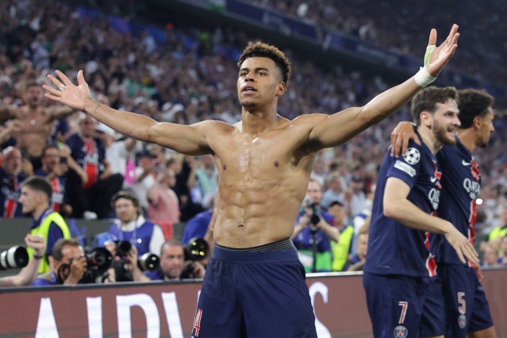 Дуе святкує свій другий точний удар