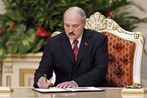Лукашенко дал старт дипломатической войне с Украиной, - эксперт