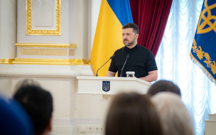 Зеленський: на Сумському напрямку зосереджено 53 тисячі російських солдатів. Вздовж кордону точаться бої