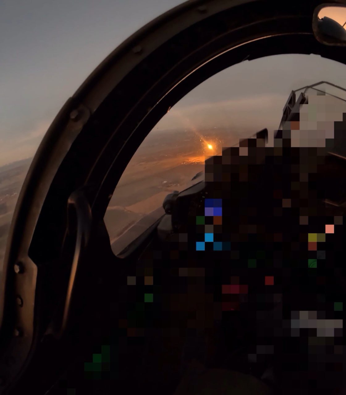 Кадр збиття російських крилатих ракет з кабіни винищувача Mirage-2000